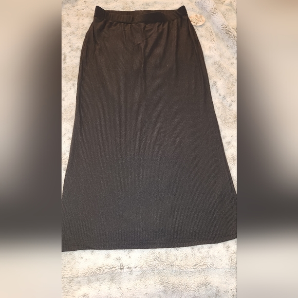 Jolie & Joy by FCT With Love Dresses & Skirts - NWT!! JOLIE AND JOY MAXI SKIRT !!